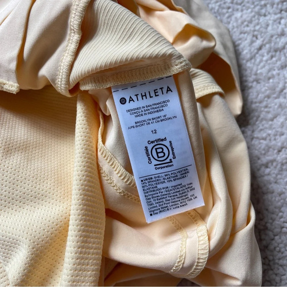 Athleta Brooklyn Mid Rise 16" Skort Yellow Skirt Workout - Picture 6 of 6